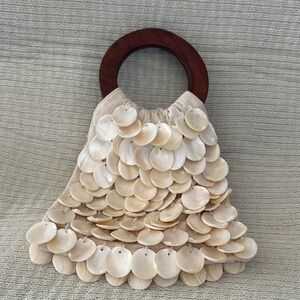Two's Company Cream Shell Tote with Wooden Handle